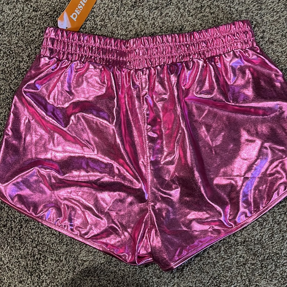 Women’s Shiny Pink Metallic Shorts size L - Picture 4 of 4